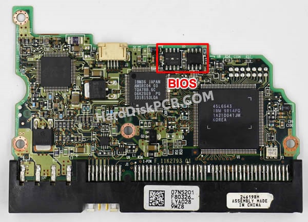 BIOSチップを交換する手順07N5201日立(HITACHI)製HDDの基板PCB