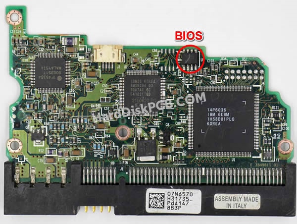 BIOSチップを交換する手順07N6570日立(HITACHI)製HDDの基板PCB