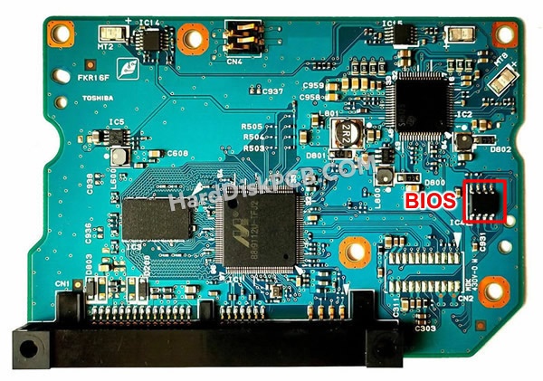 BIOSチップを交換する手順G002901A東芝(TOSHIBA)製HDDの基板PCB